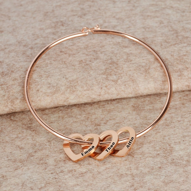 Stainless Steel Bangle Letter Personalized Bracelets with Hearts Customized Engraved 1-9 Names Bracelets Bangles for Women Gift