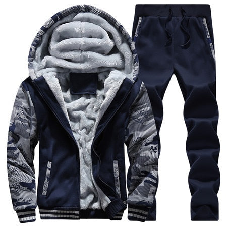 Tracksuit Men Winter Camouflage Hoodies Casual Hooded Warm Sweatshirts Thick Fleece 2PC Jacket+Pant Men Moleton Masculino M-4XL